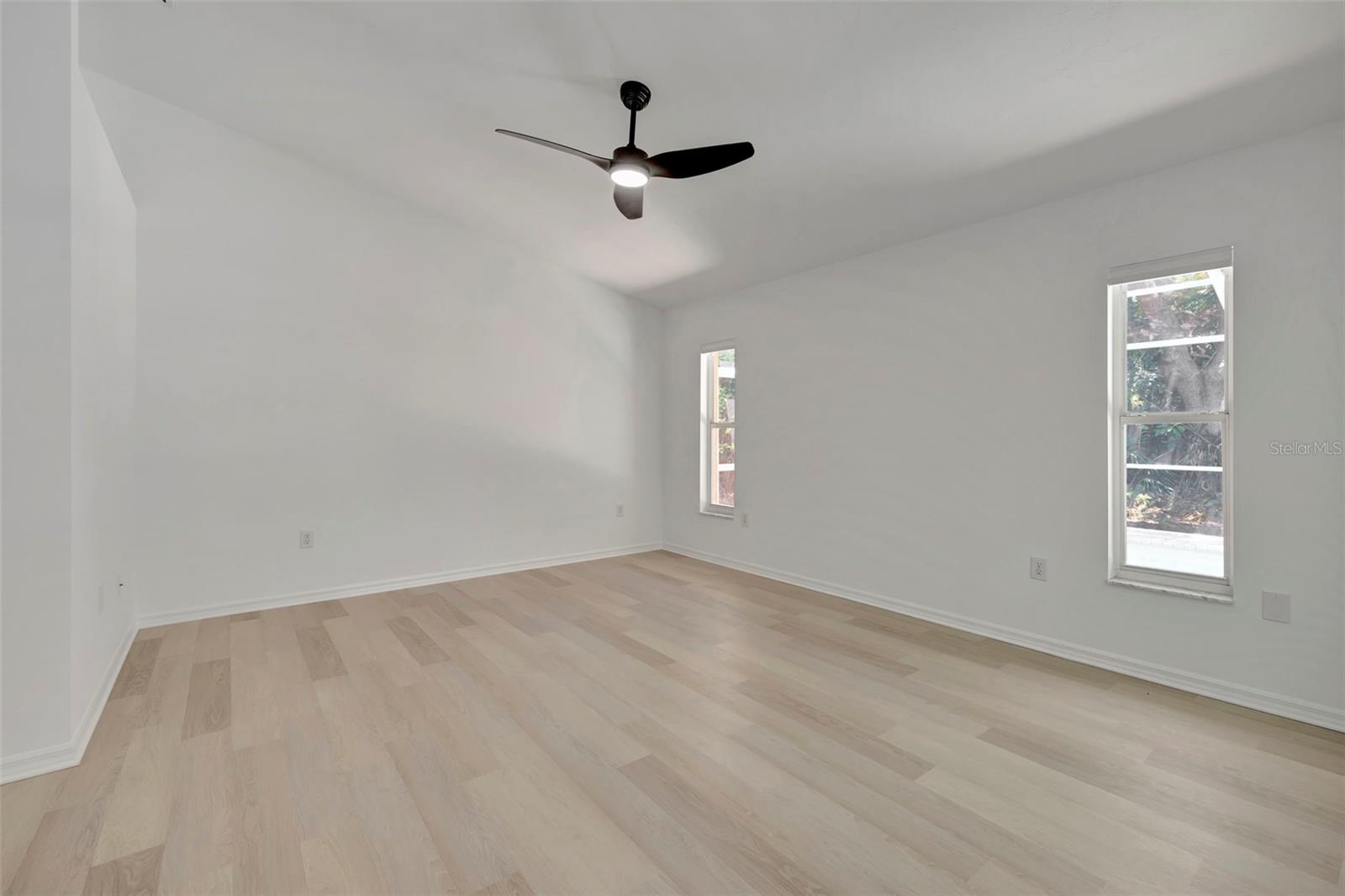 DEL SOL VILLAGE AT LONGWOOD RUN PH 02 - Residential