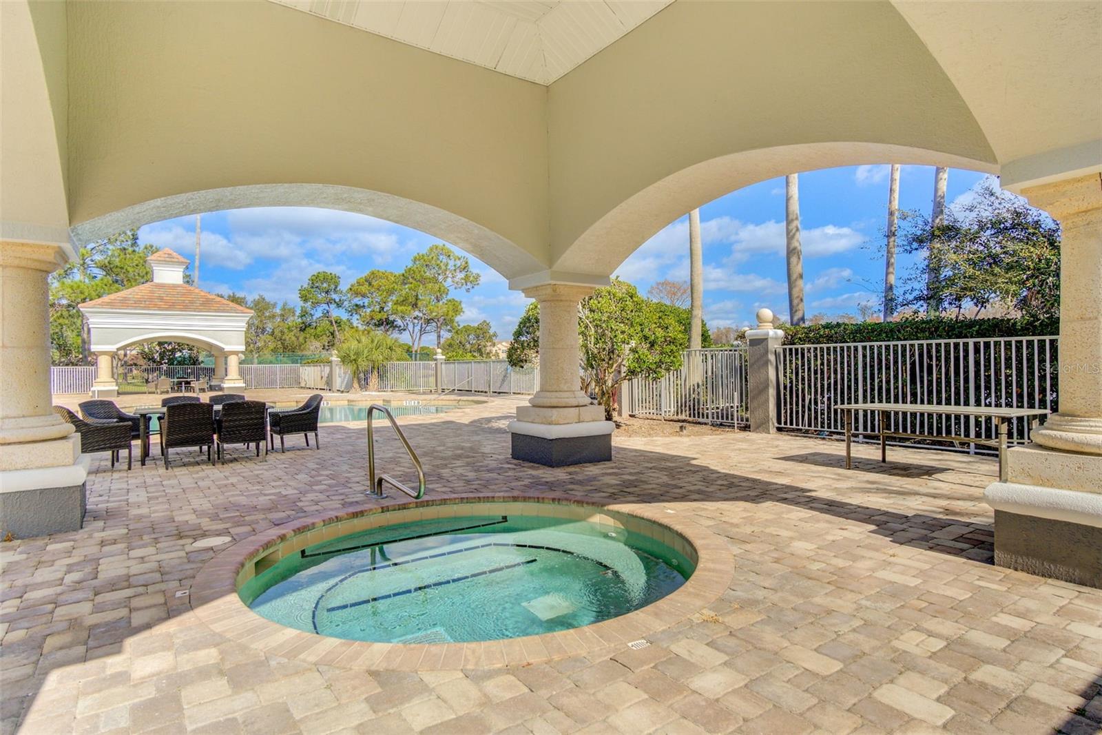 AUDUBON VLS/HUNTERS CRK CONDO - Residential