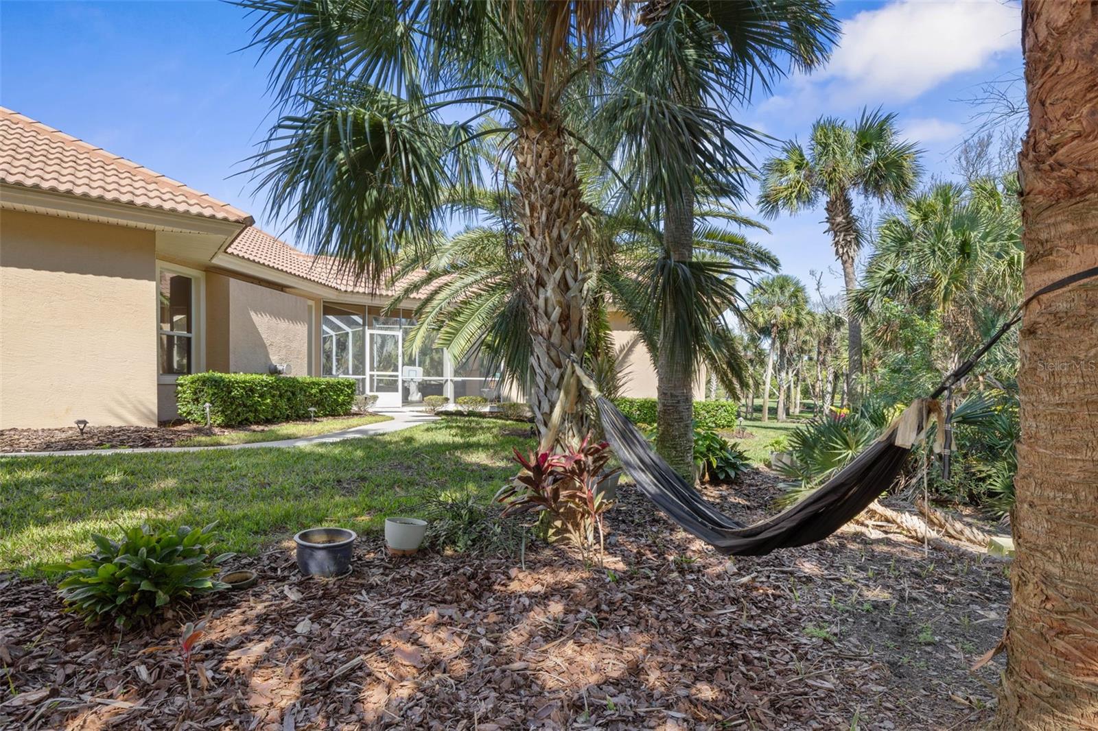 HAMMOCK DUNES - Residential