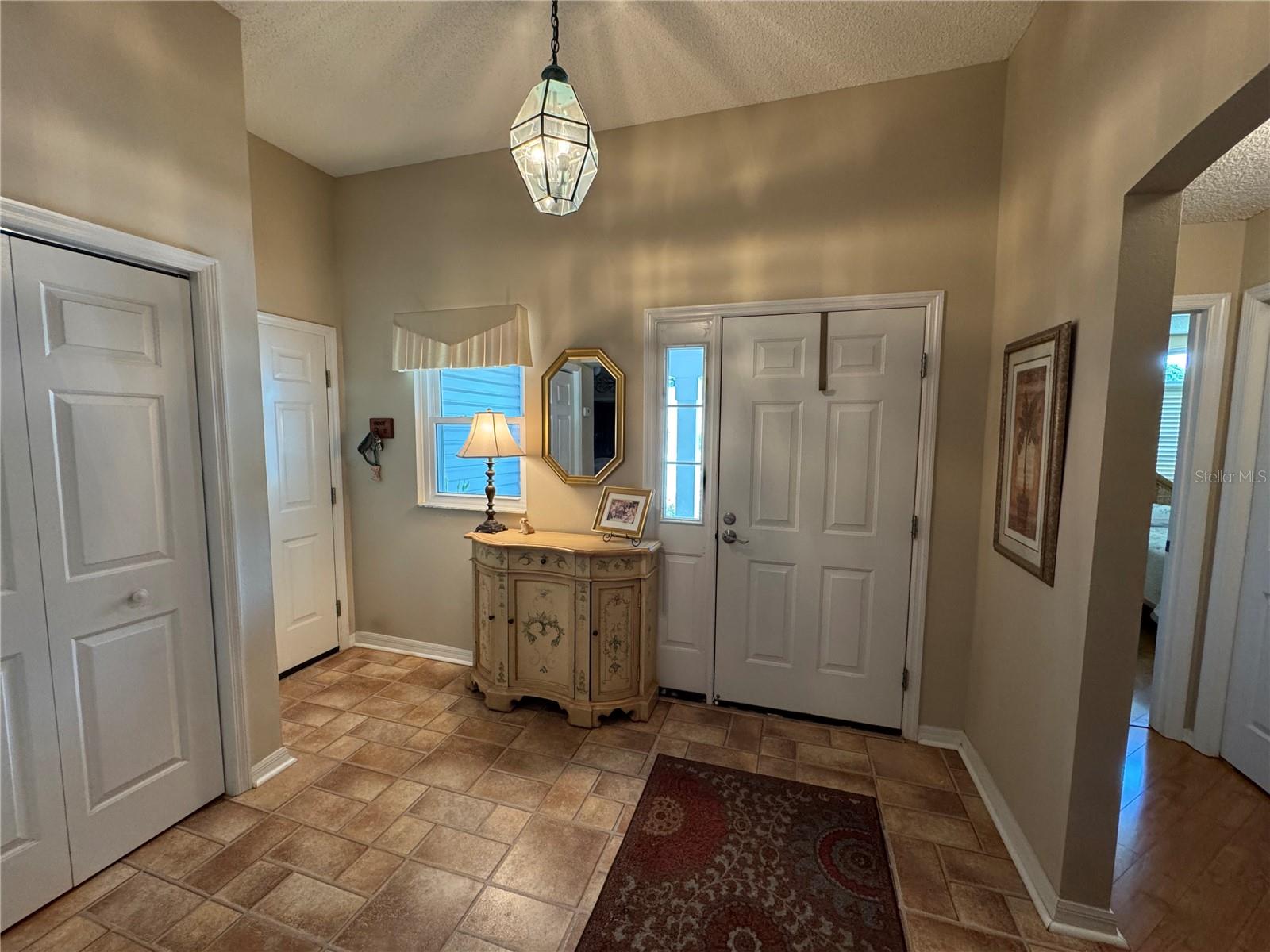 1512 NUEVA PLACE