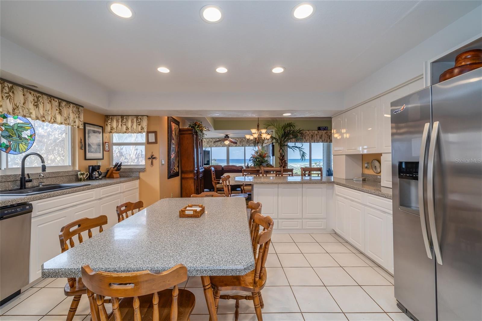 1413 N ATLANTIC AVENUE