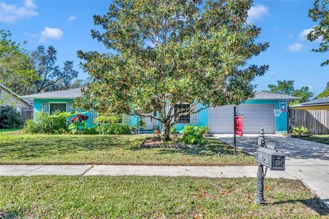 A home in WINTER PARK