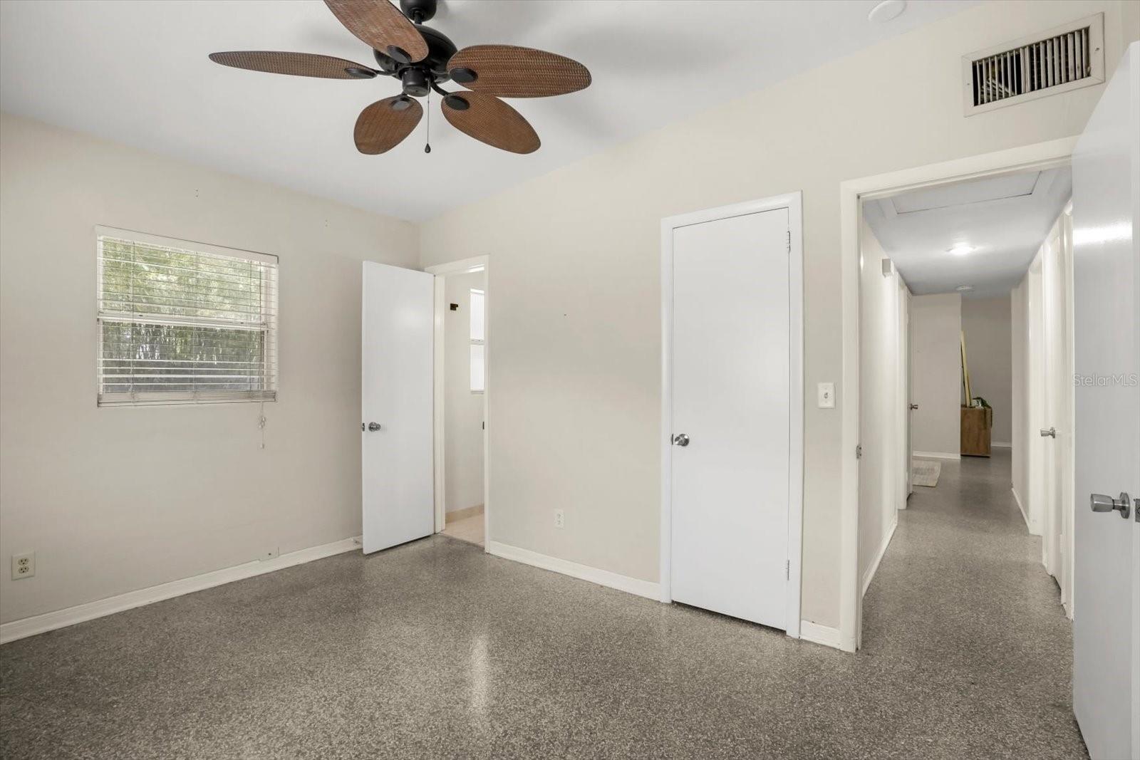 HOWELL HEIGHTS - Residential