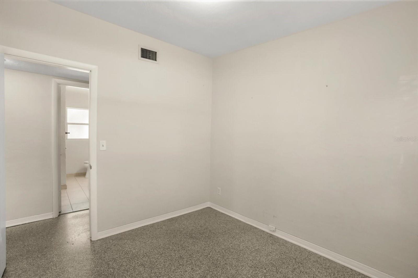 HOWELL HEIGHTS - Residential