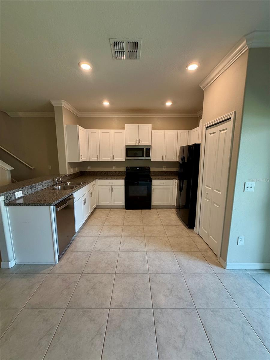 SUMMERFIELD TR 19 TWNHMS - Residential