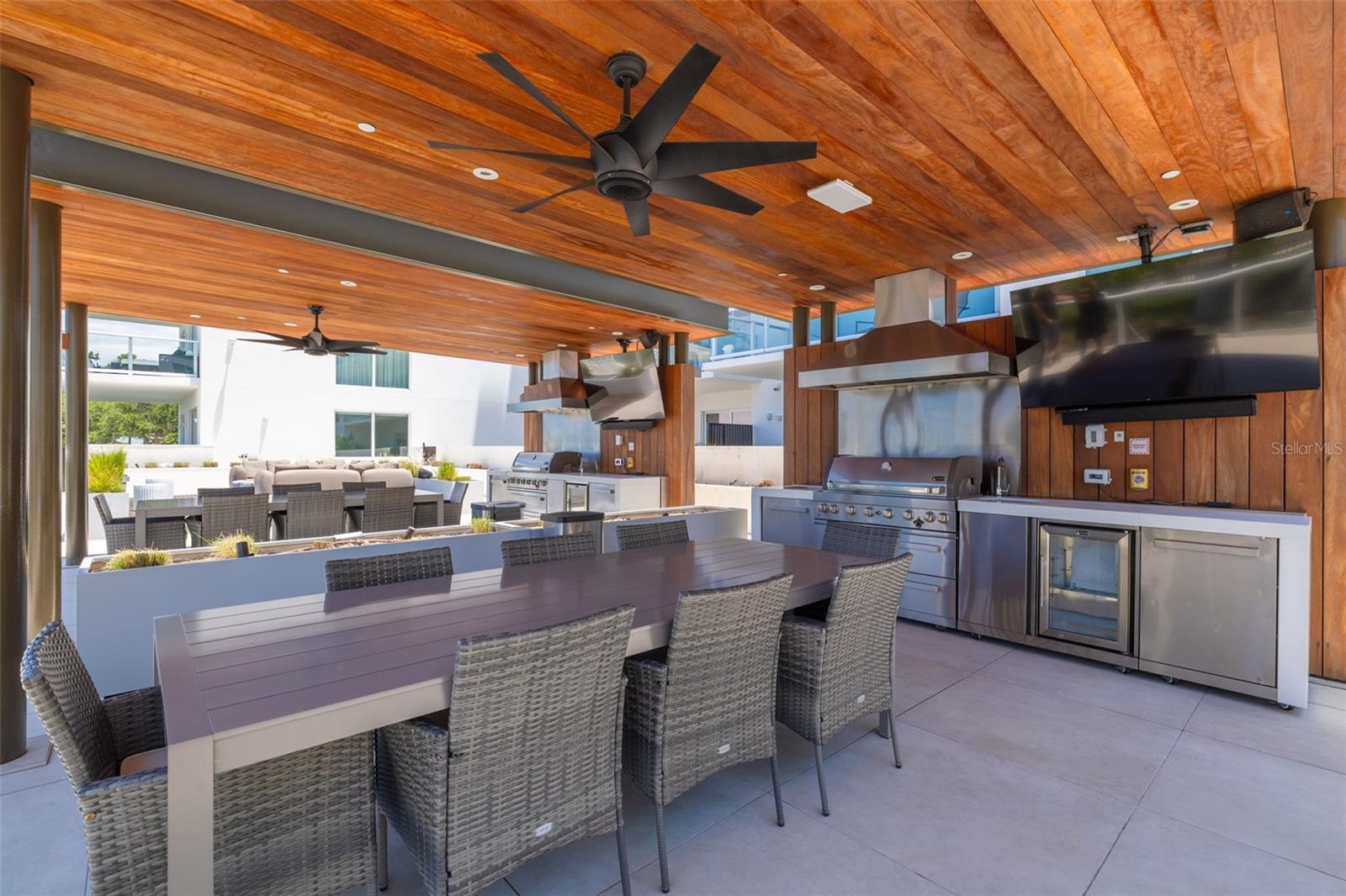 SERENA BY THE SEA - Residential Lease