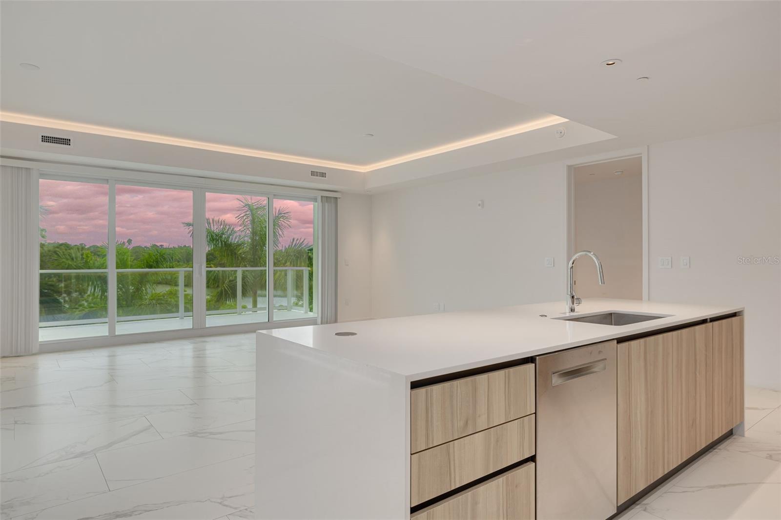 SERENA BY THE SEA - Residential Lease