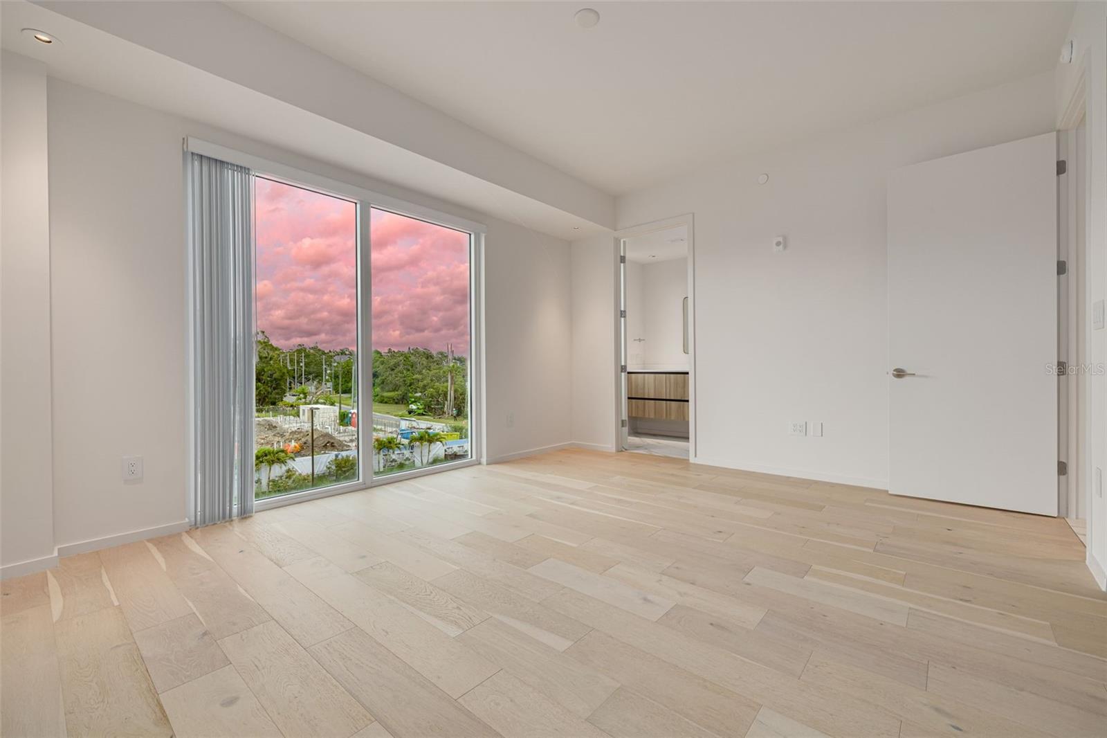 SERENA BY THE SEA - Residential Lease