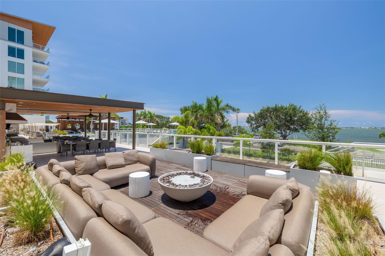 SERENA BY THE SEA - Residential Lease