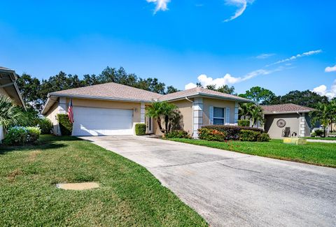 A home in WINTER HAVEN