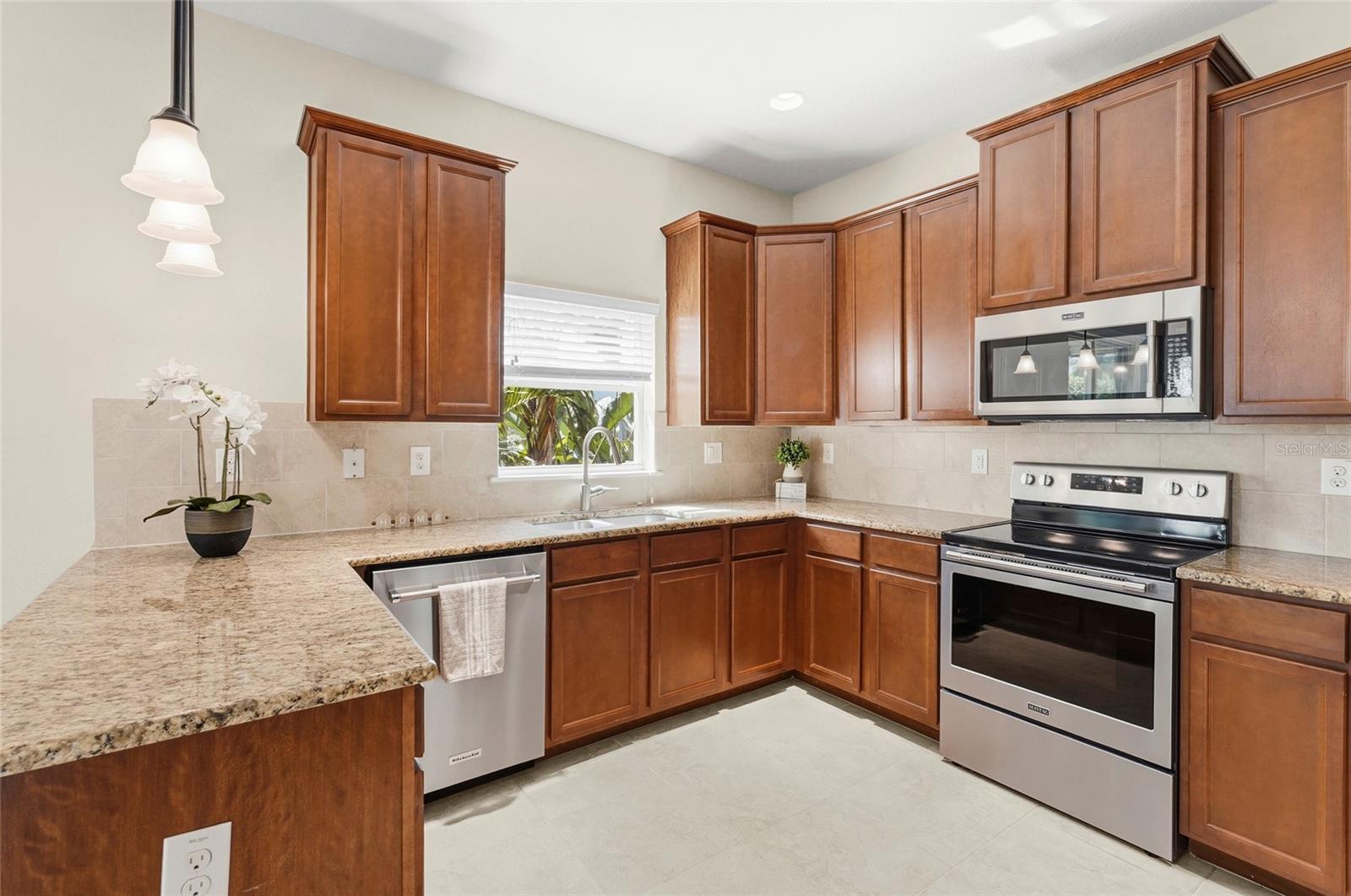 PALMER OAKS ESTATES - Residential