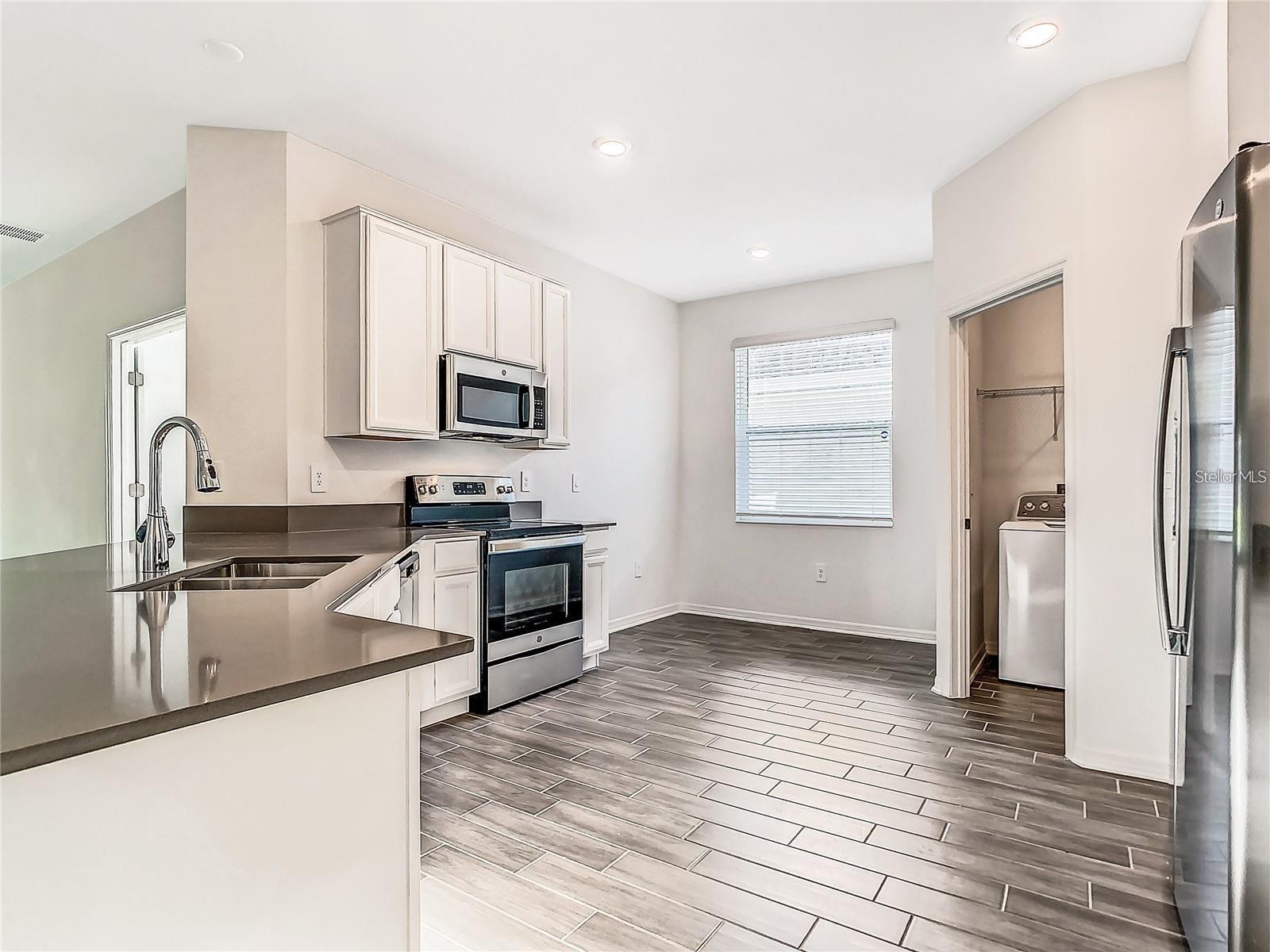 MAGNOLIA PARK PH 1 & 2 - Residential