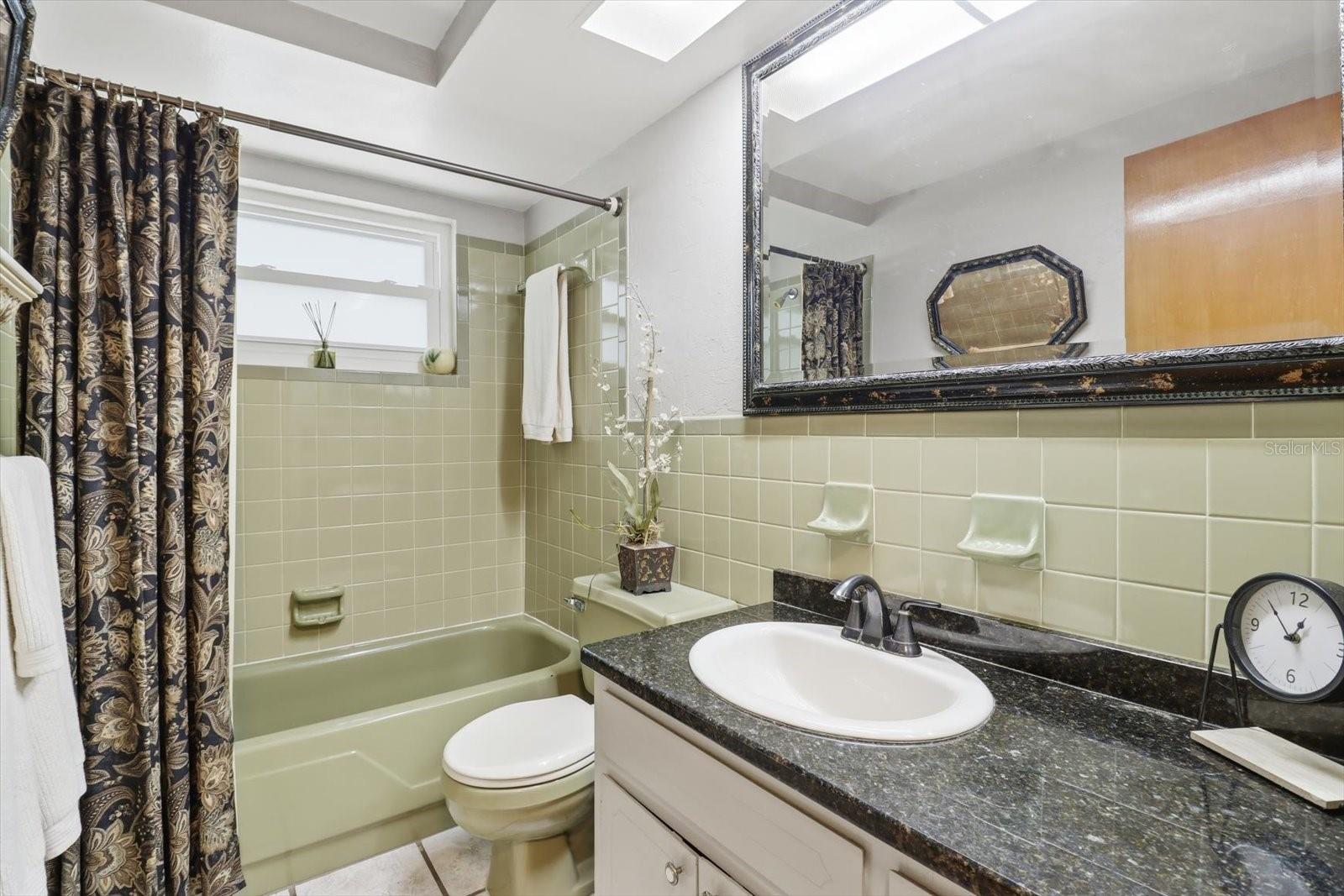 GULF HIGHLANDS - Residential