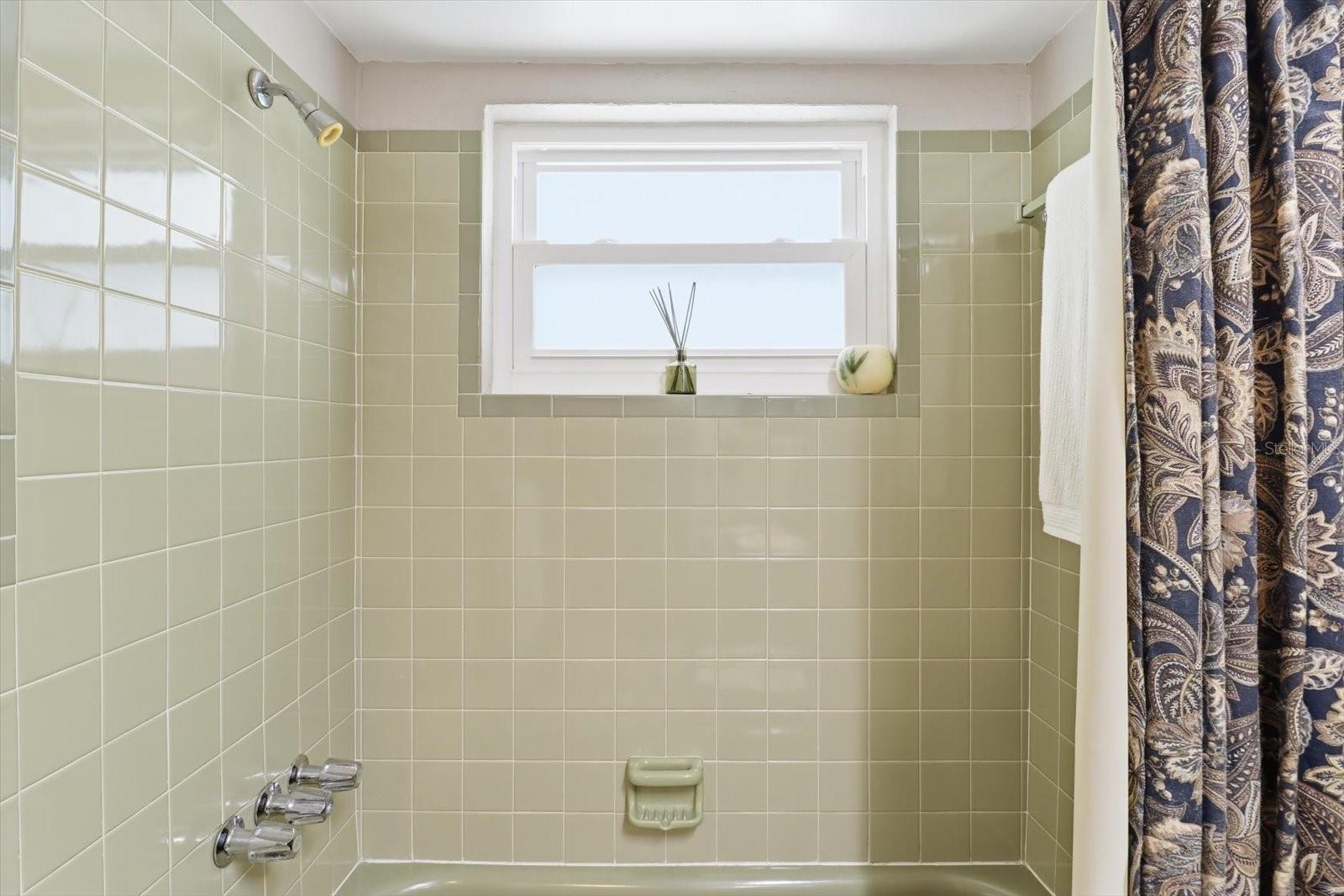 GULF HIGHLANDS - Residential