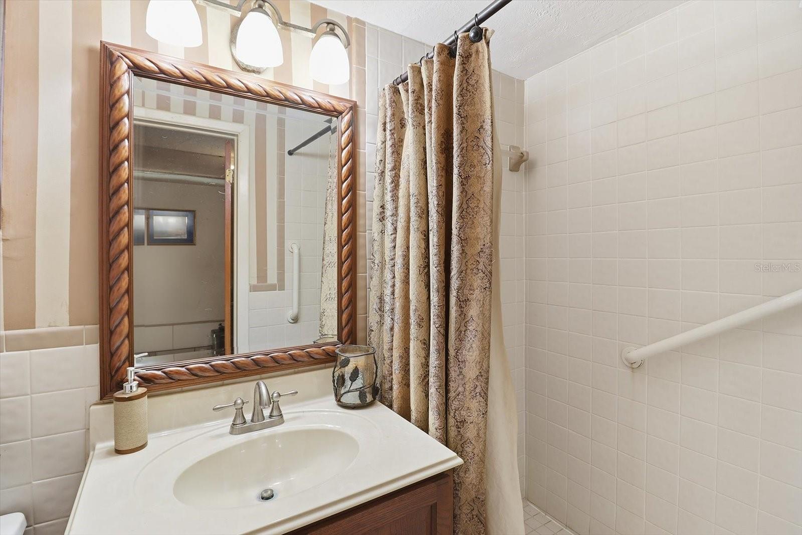 GULF HIGHLANDS - Residential