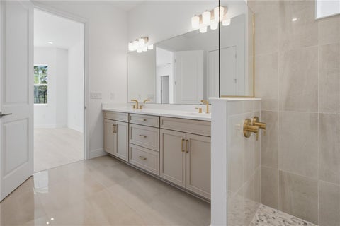 Tiny photo for 16114 Volterra Point, Bella Collina, FL 34756 (MLS # O6438528)