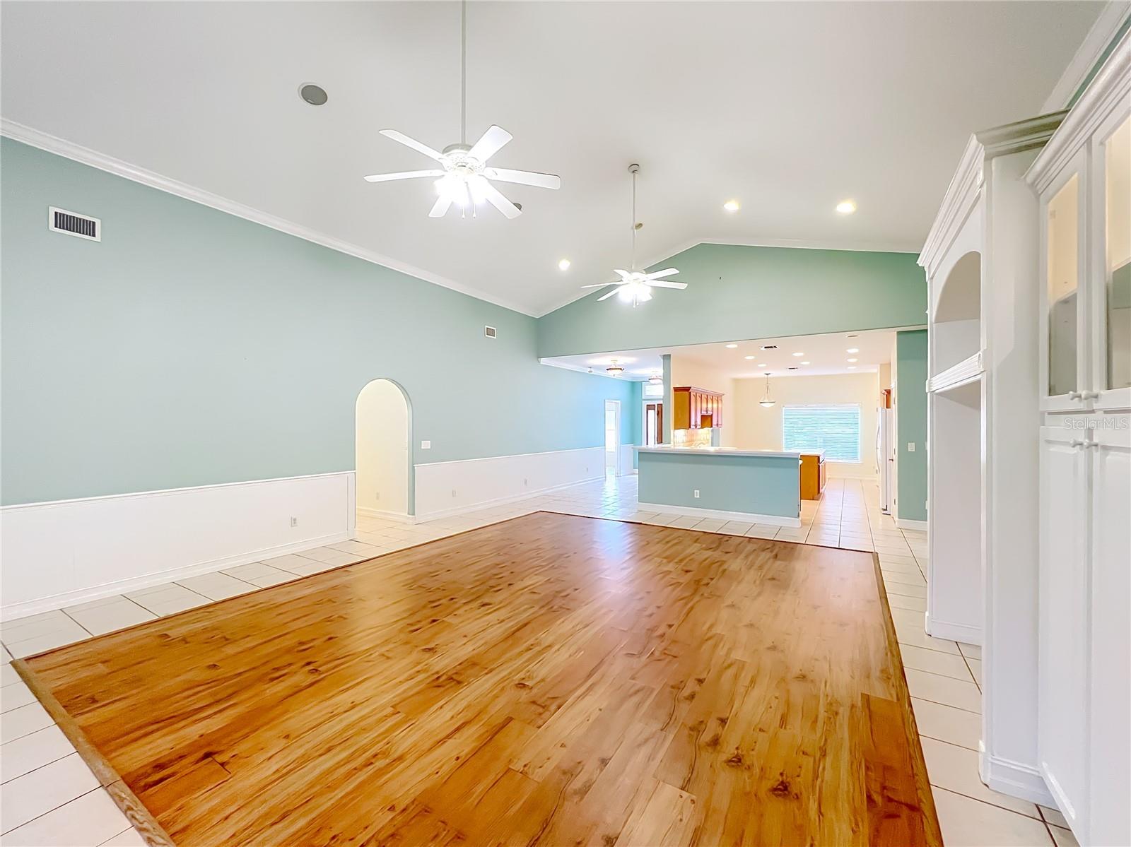 GROVELAND MC MURPHYS WOODS SUB - Residential