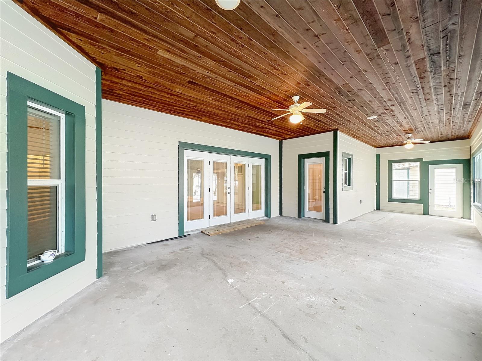 GROVELAND MC MURPHYS WOODS SUB - Residential