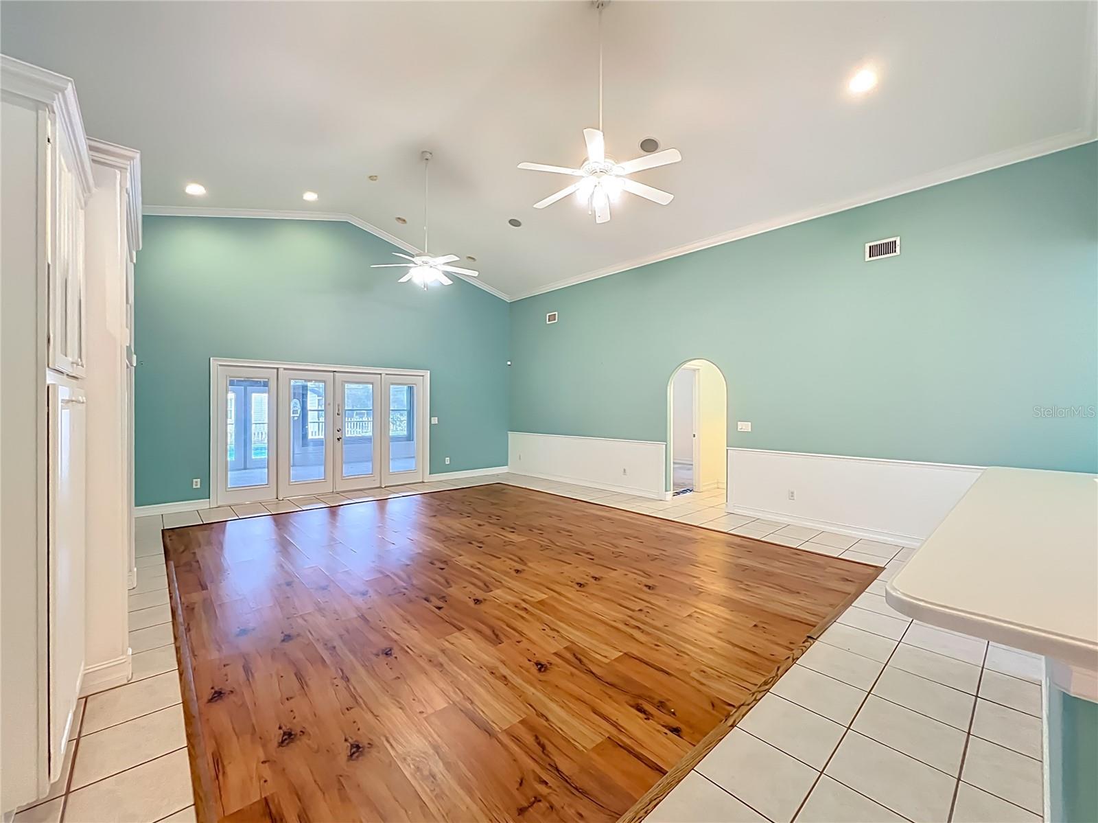 GROVELAND MC MURPHYS WOODS SUB - Residential