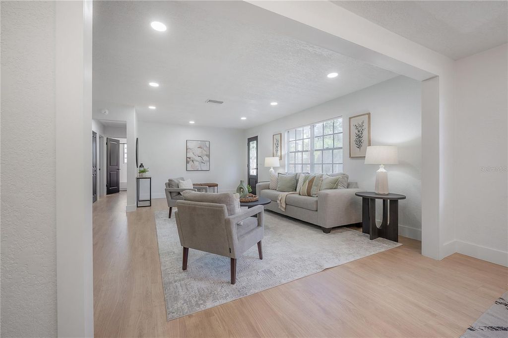 Photo of 3118 W Sligh Avenue, Tampa, FL 33614 (MLS # TB8438438)