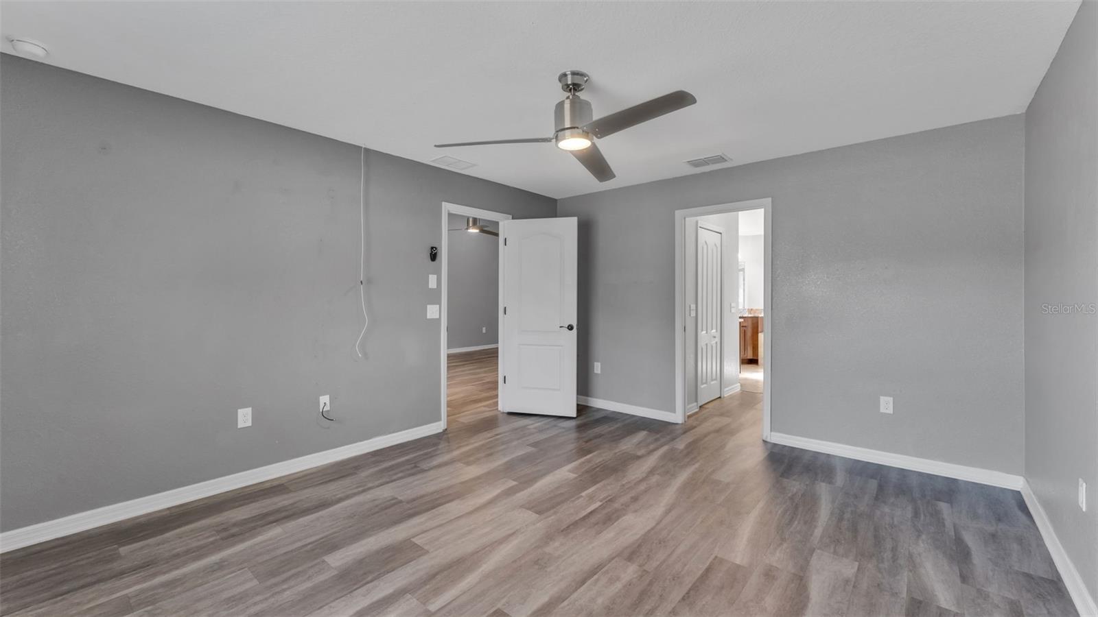 HOLLAND PARK PLACE PH 2 - Residential