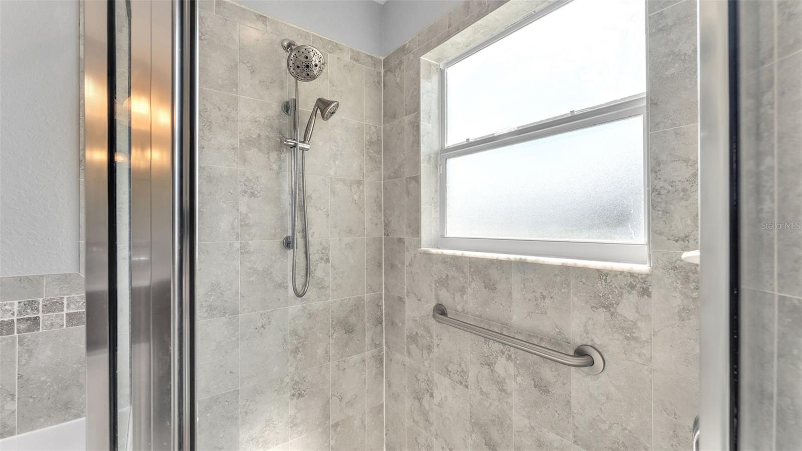 HOLLAND PARK PLACE PH 2 - Residential