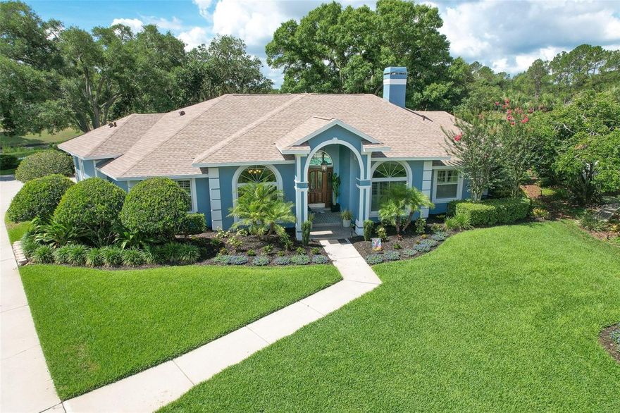One of the best if not the best views in River Hills. Sitting at the end of a cul-de-sac in the Player's Club in River Hills with views across water and straight down the 9th Fairway!  This 4 bedroom 3 baths is truly a one-of-a-kind, custom built and designed! All the upgrades you would expect! Large Lania with pool and spa! Outdoor firepit! Beautiful kitchen with hard surface counters and 42" wood cabinets, stainless steel appliances and great views! 5 1/4" baseboards throughout the home.  All bedrooms have walk-in closets! Formal dining room right off the kitchen.  Separate office. This home is one of a kind, totally custom. Such a magnificent floor plan!! Wine cooler and wet bar!  Home ownership makes you a member of the River Hills Golf and Country Club. (Check with Club for membership for details) This home will not last! Come see why everyone loves River Hills! NO CDD!!
The area's only man gated golf and tennis and pickle ball community