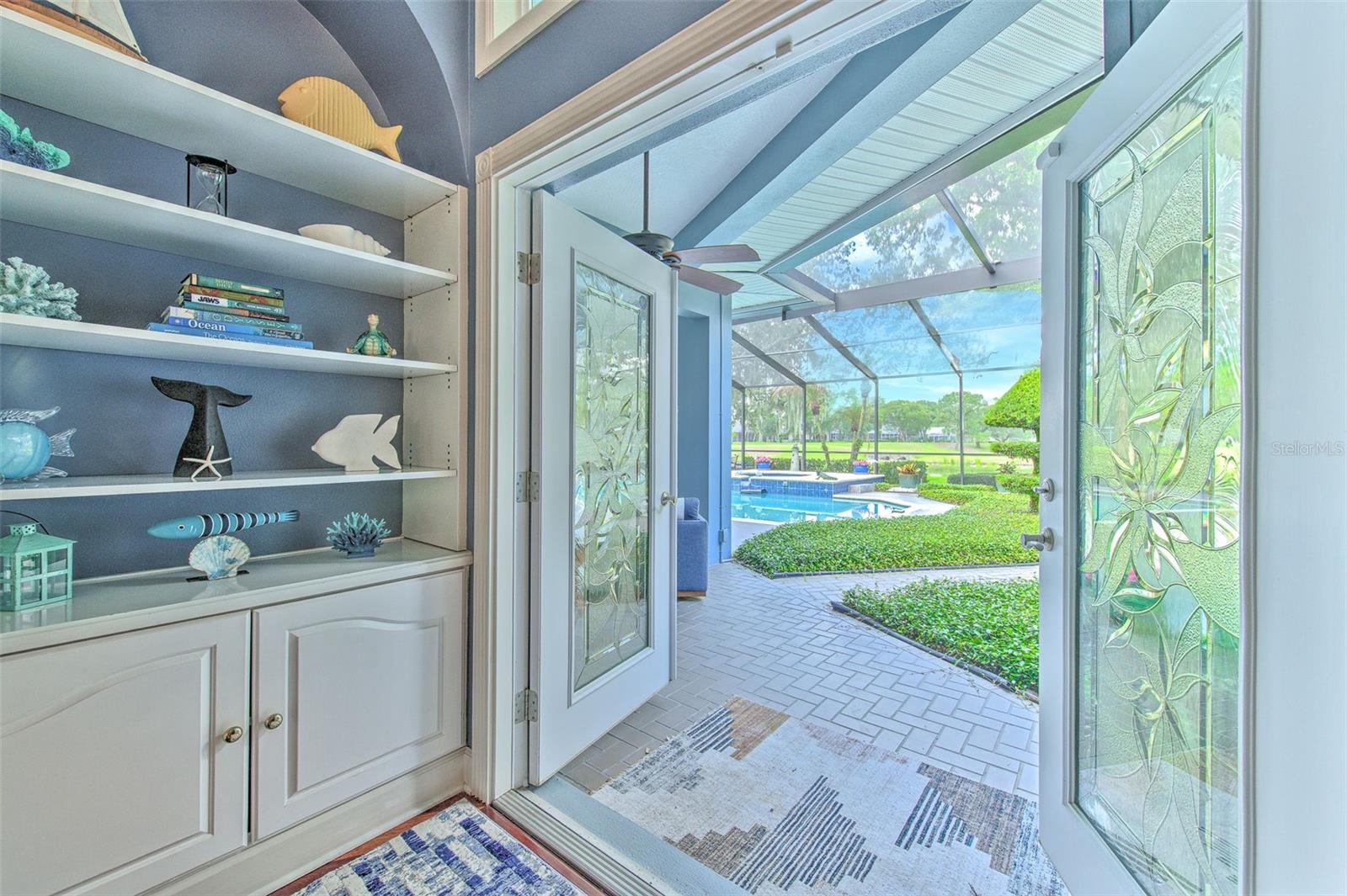 RIVER HILLS COUNTRY CLUB PH - Residential