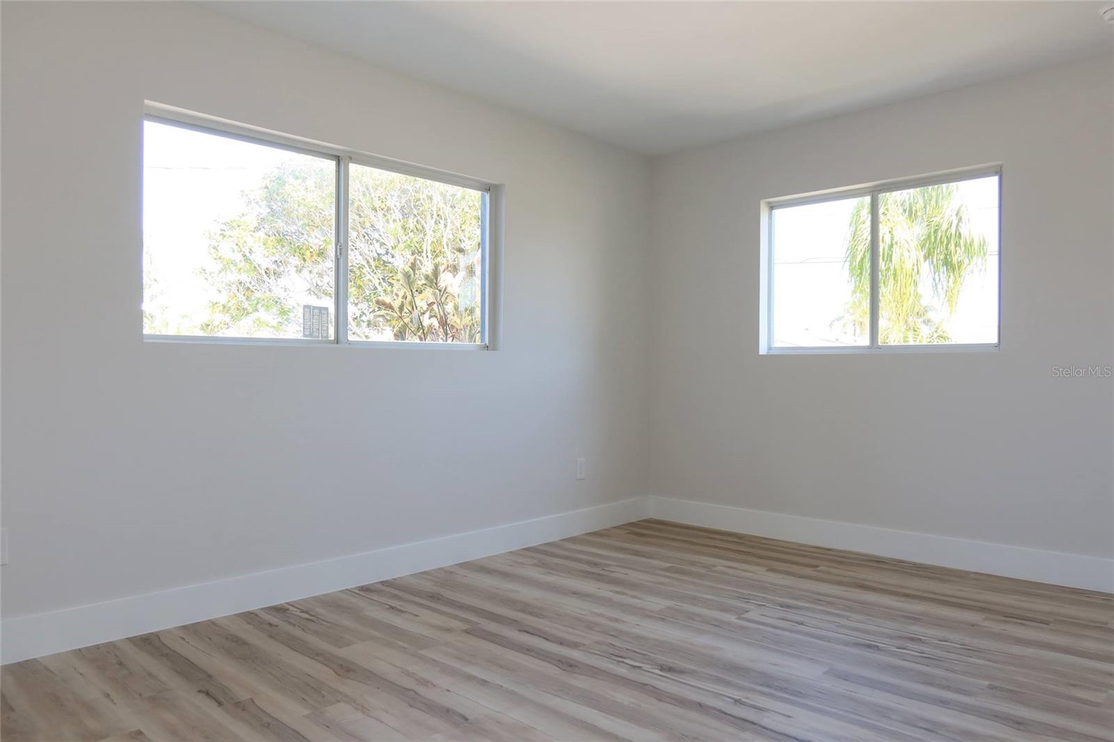 FLOR A MAR - Residential