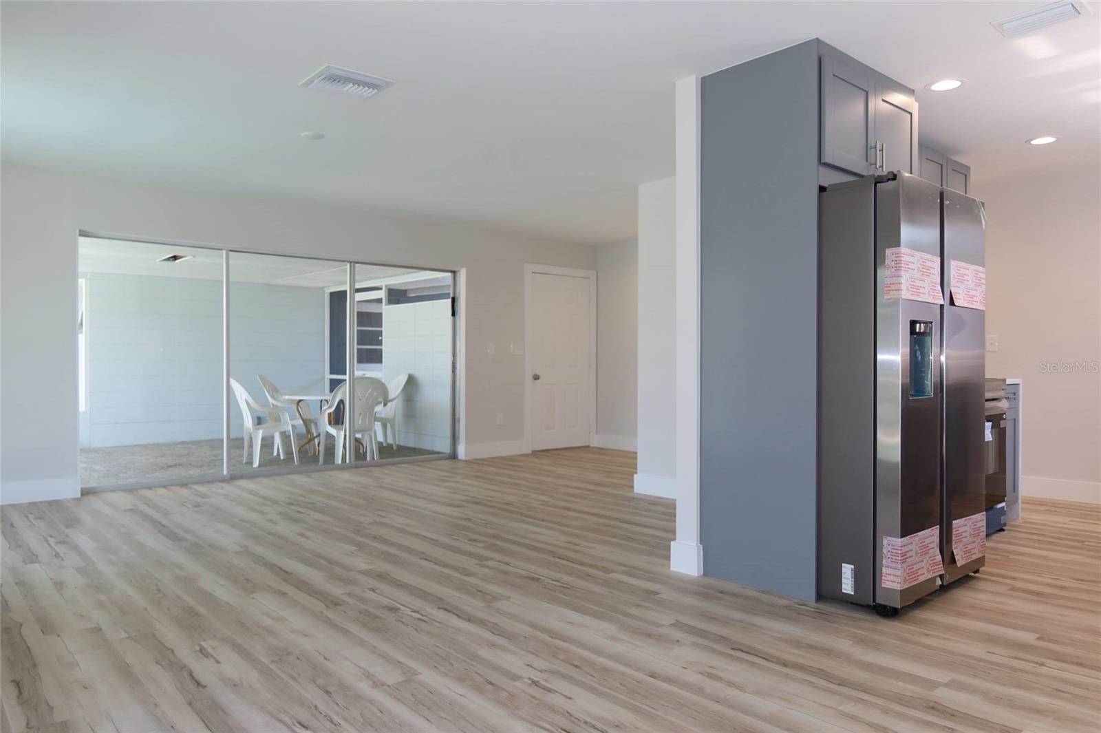 FLOR A MAR - Residential