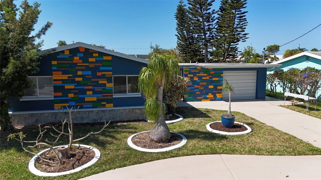 Photo of 4240 Floramar Terrace, New Port Richey, FL 34652 (MLS # W7885097)