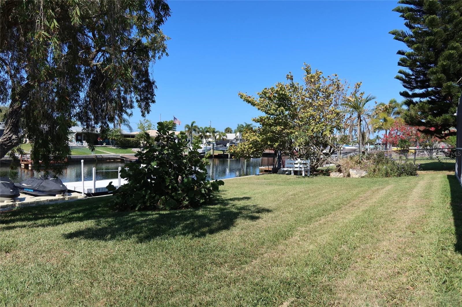 FLOR A MAR - Residential