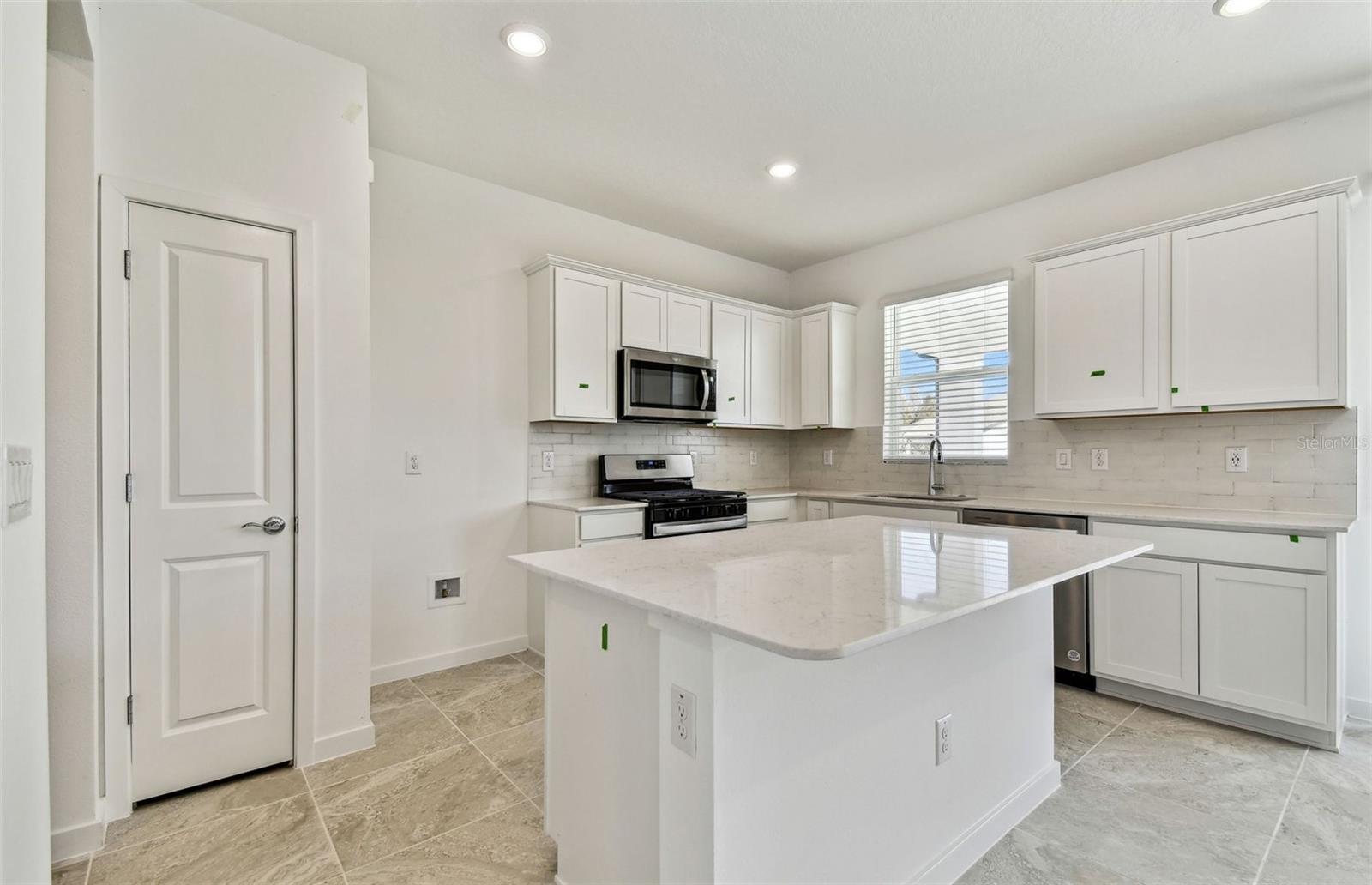 1244 KAZAZ COURT