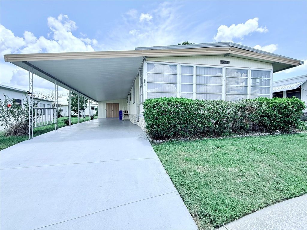 Photo of 622 Elizabeth Lane, Lakeland, FL 33809 (MLS # L4953994)