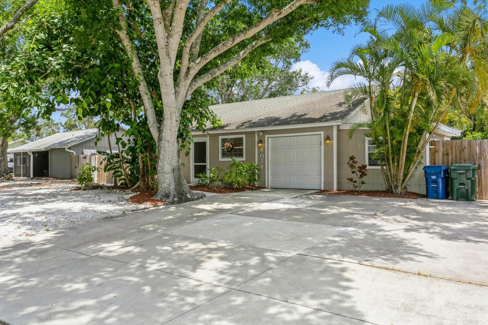 4021 VANA DRIVE