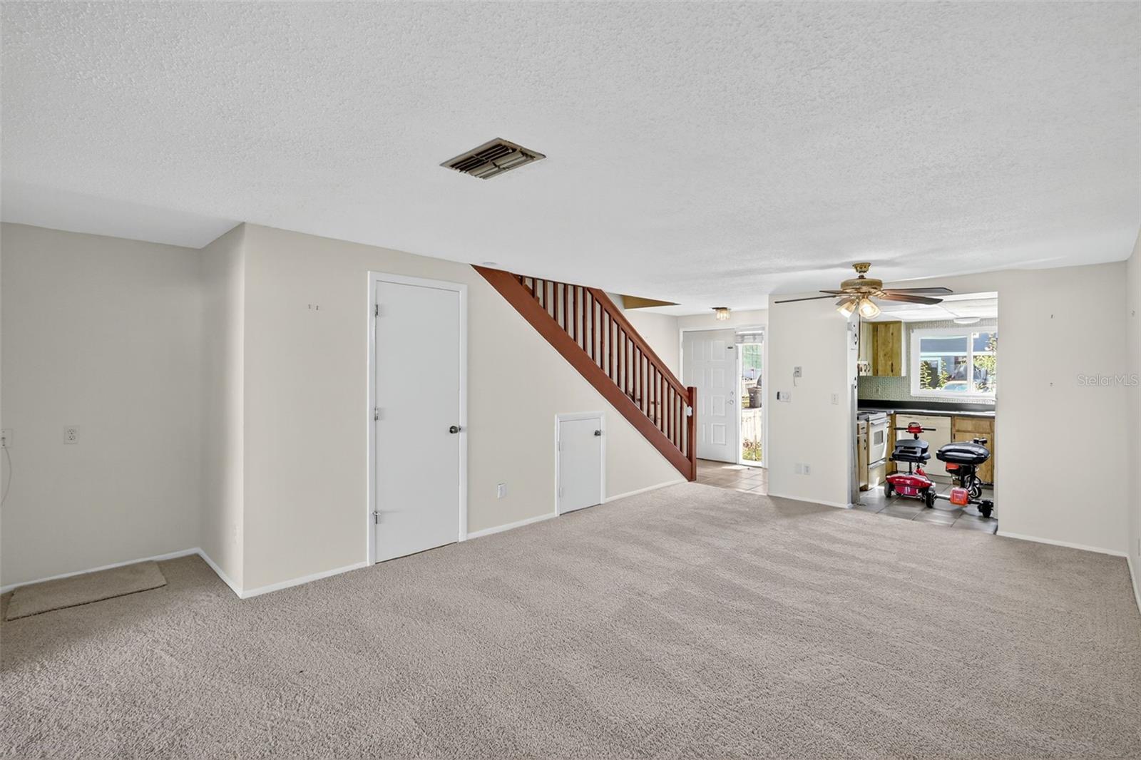 TALL PINES - Residential