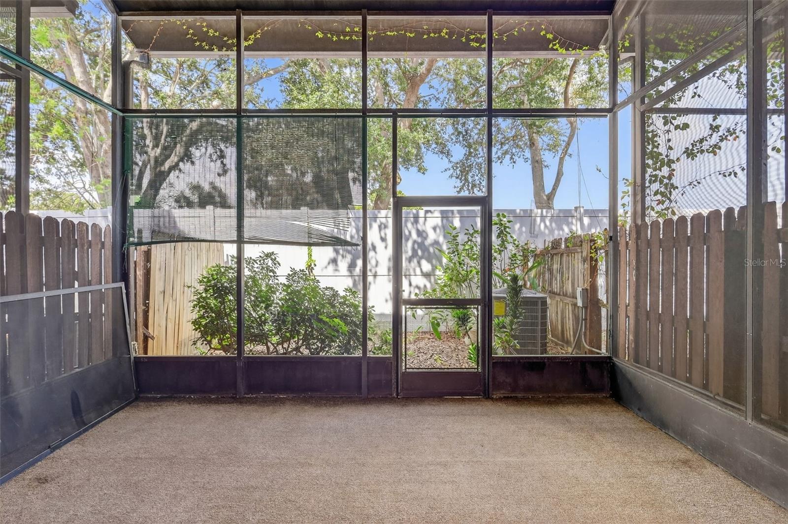 TALL PINES - Residential