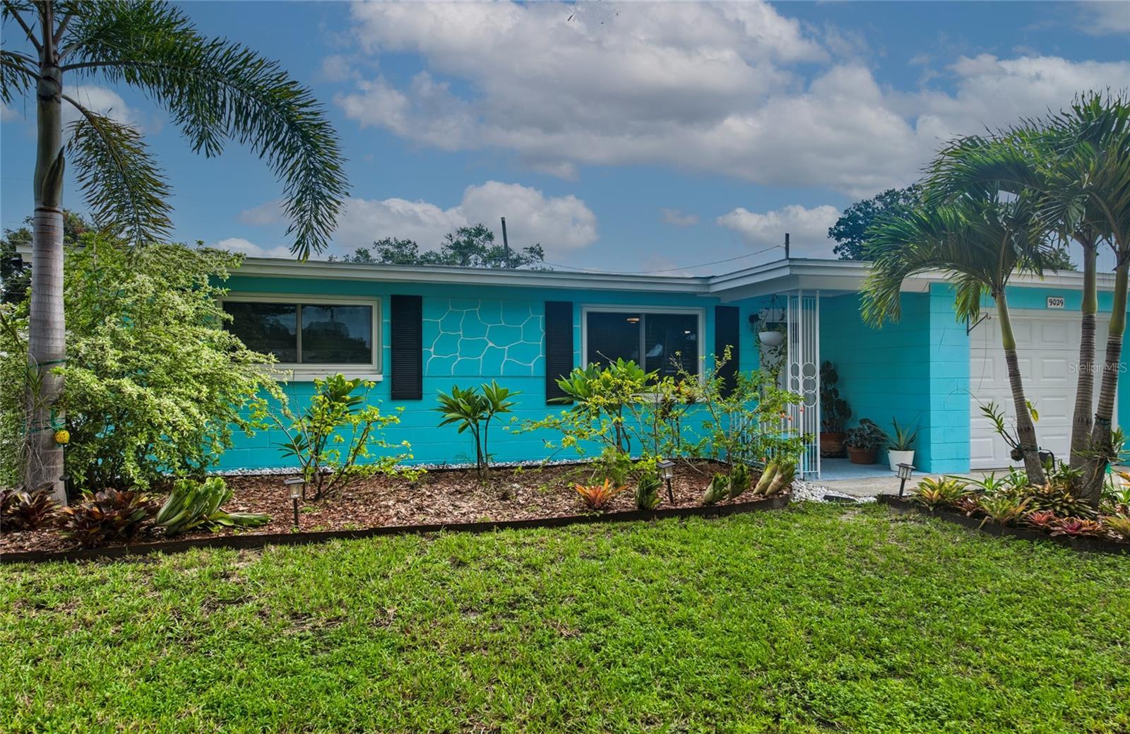 9029 LEISURE LANE N