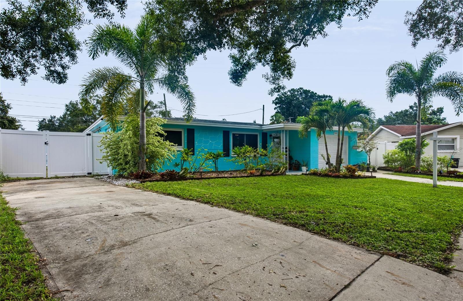 9029 LEISURE LANE N