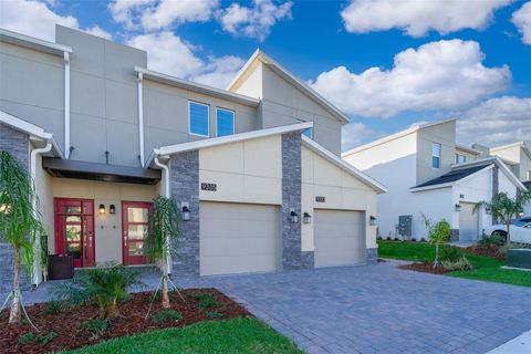 Photo of 9335 Sommerset Hills Drive #9335, Davenport, FL 33896 (MLS # S5152963)