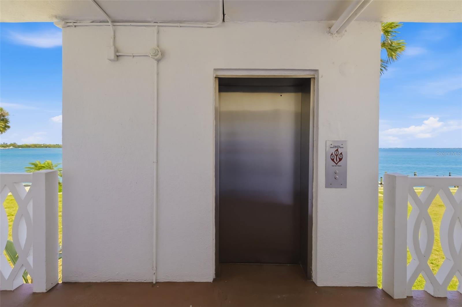 SARASOTA HARBOR - Residential