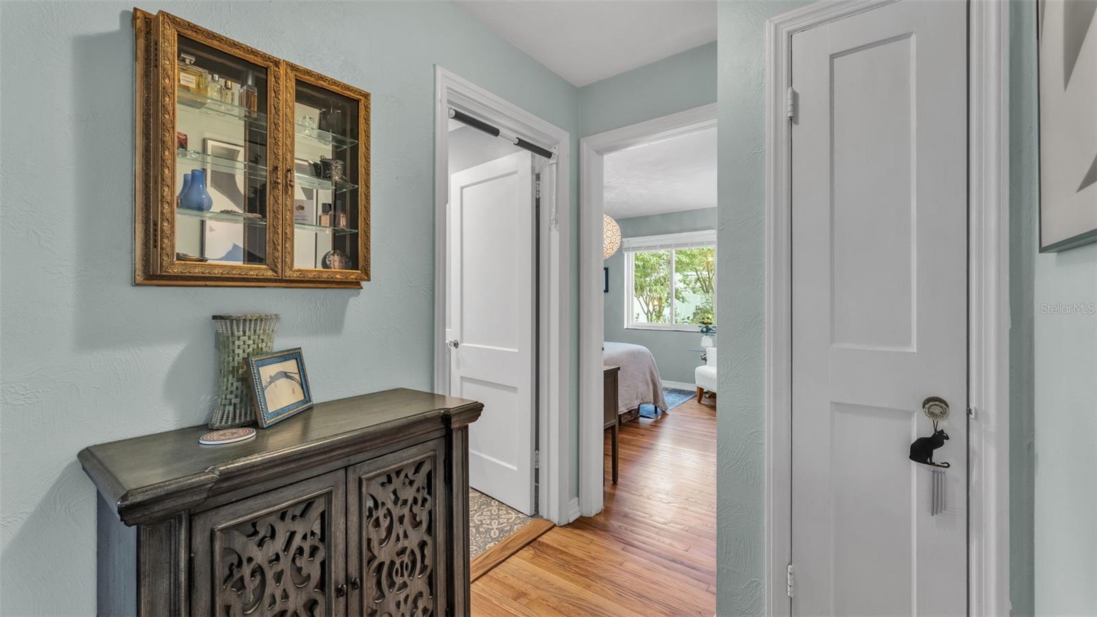 BEACON HILL - Residential
