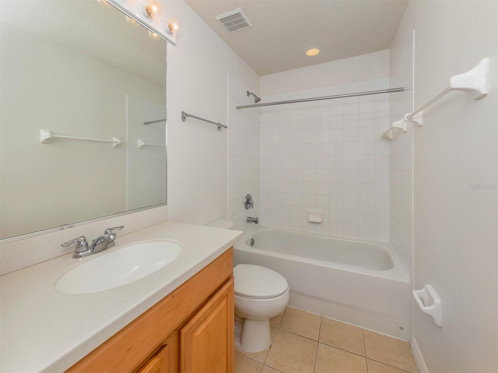 STONEYWOOD COVE - Residential Lease