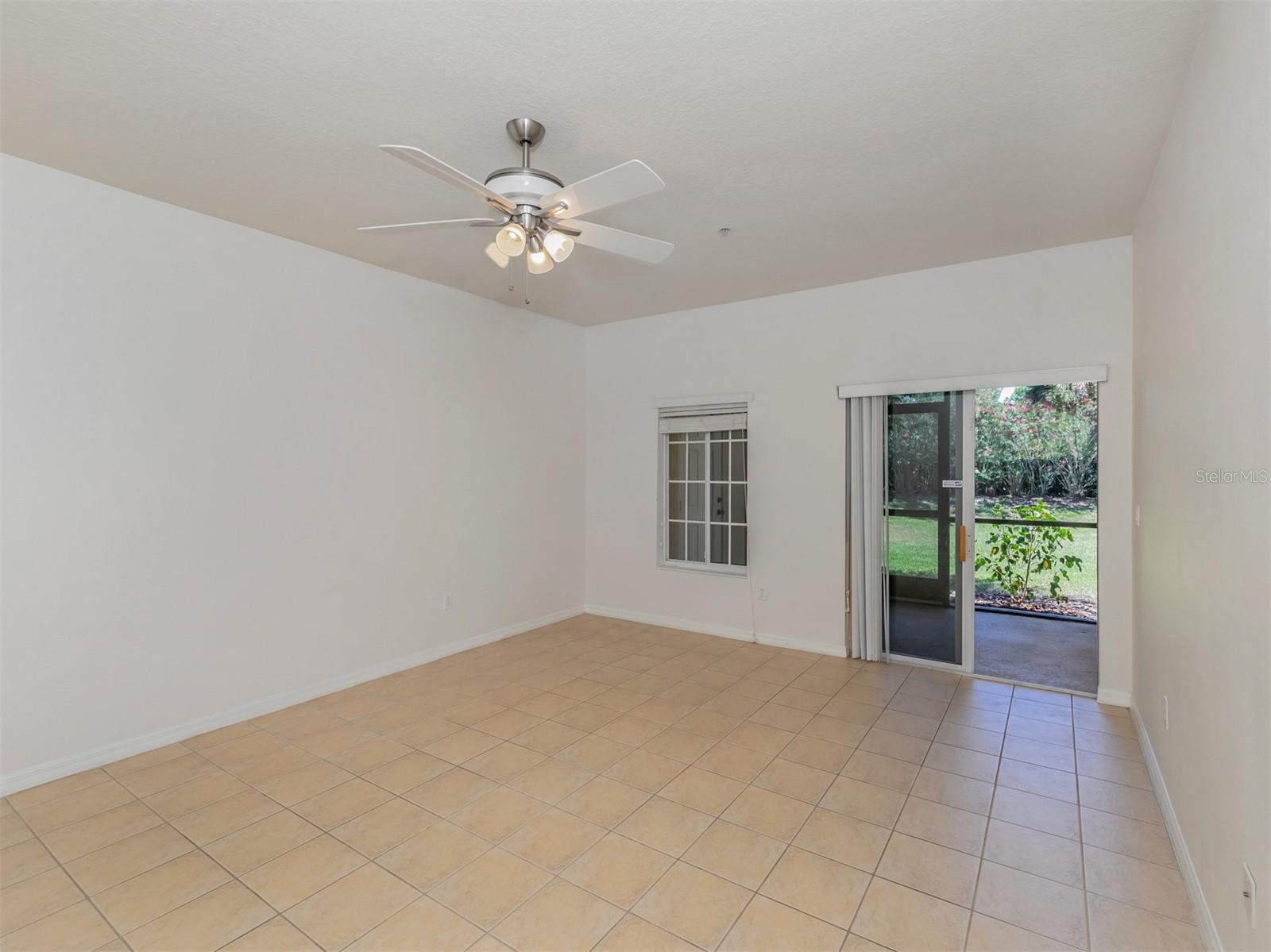 STONEYWOOD COVE - Residential Lease