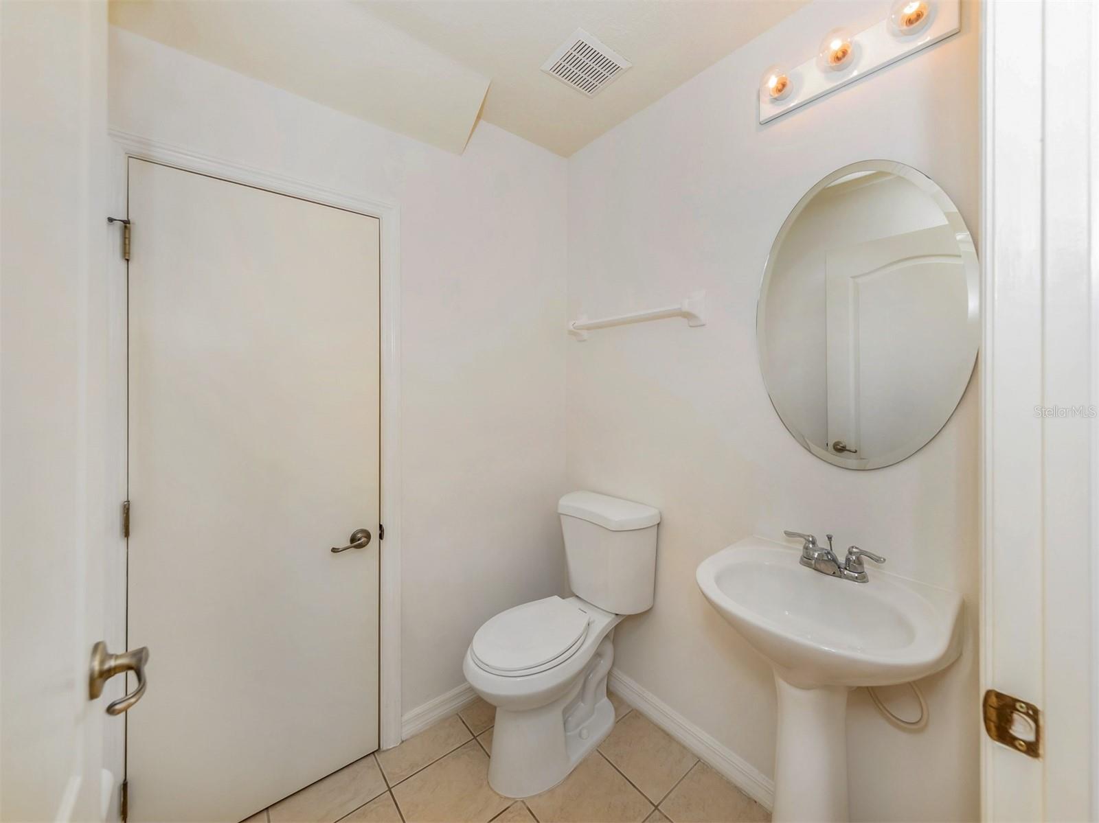 STONEYWOOD COVE - Residential Lease