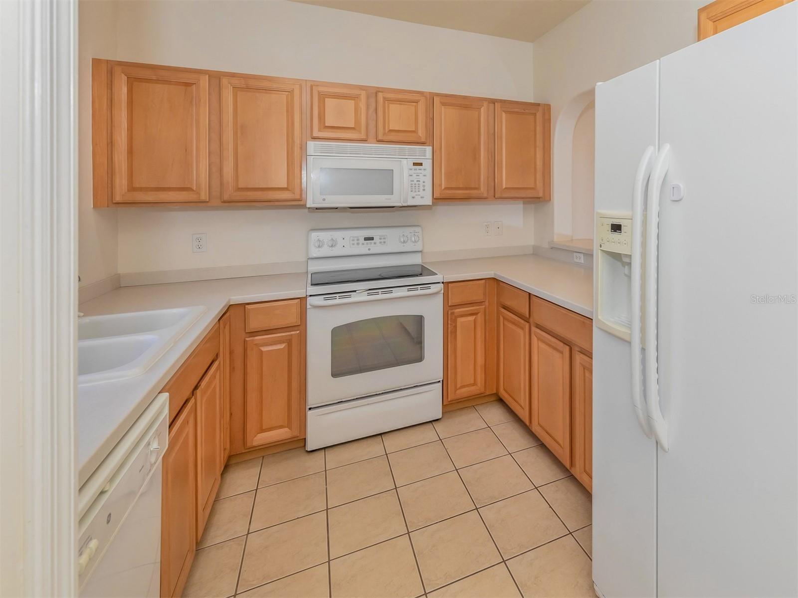STONEYWOOD COVE - Residential Lease