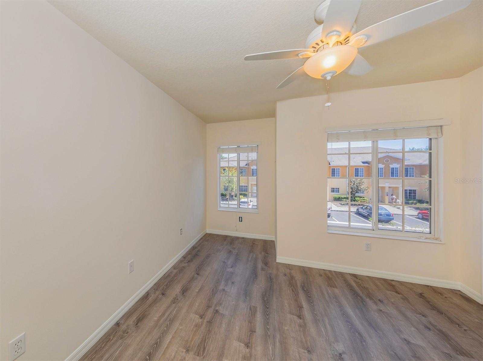 STONEYWOOD COVE - Residential Lease