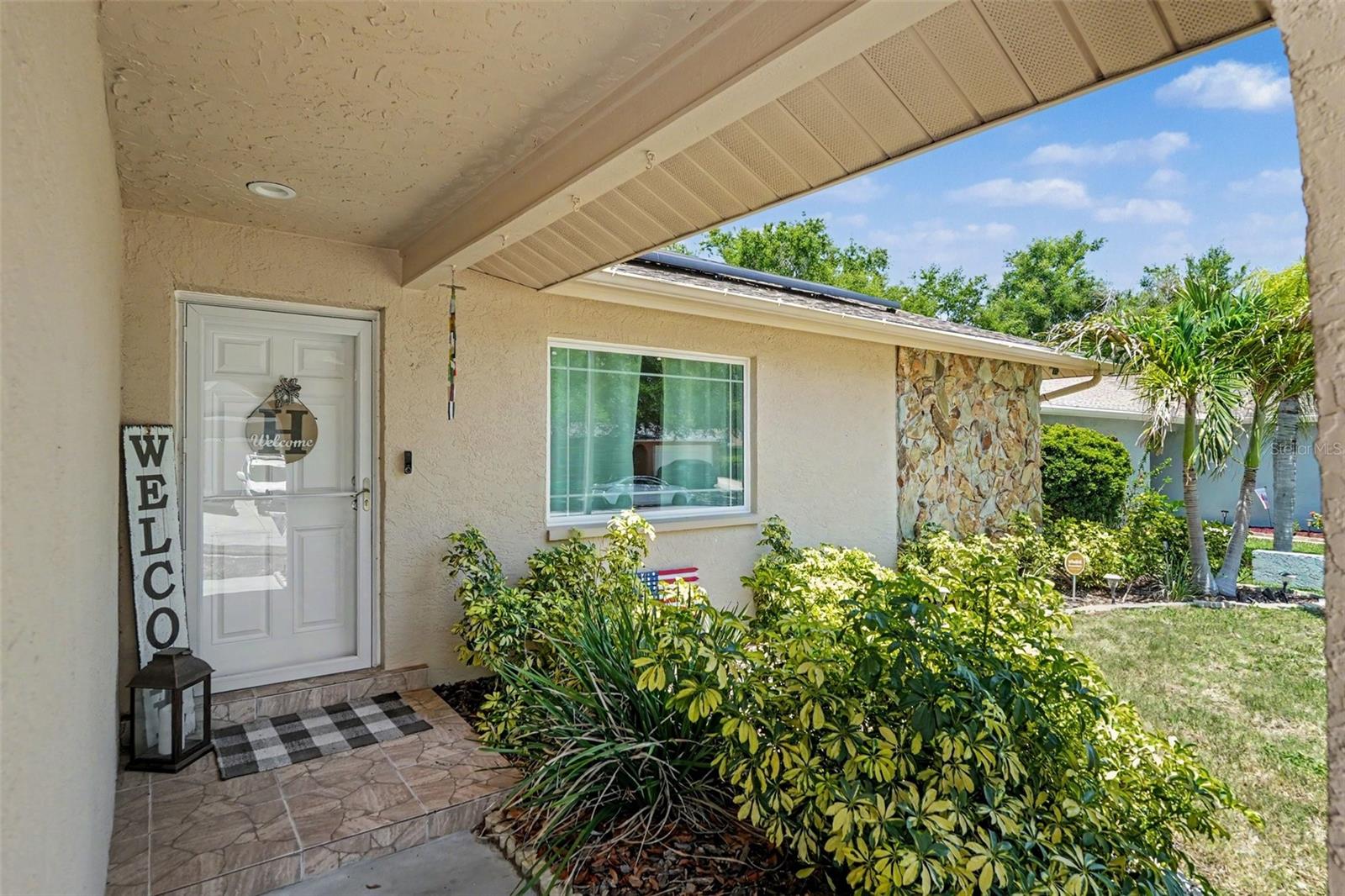 2627 SURREY DRIVE