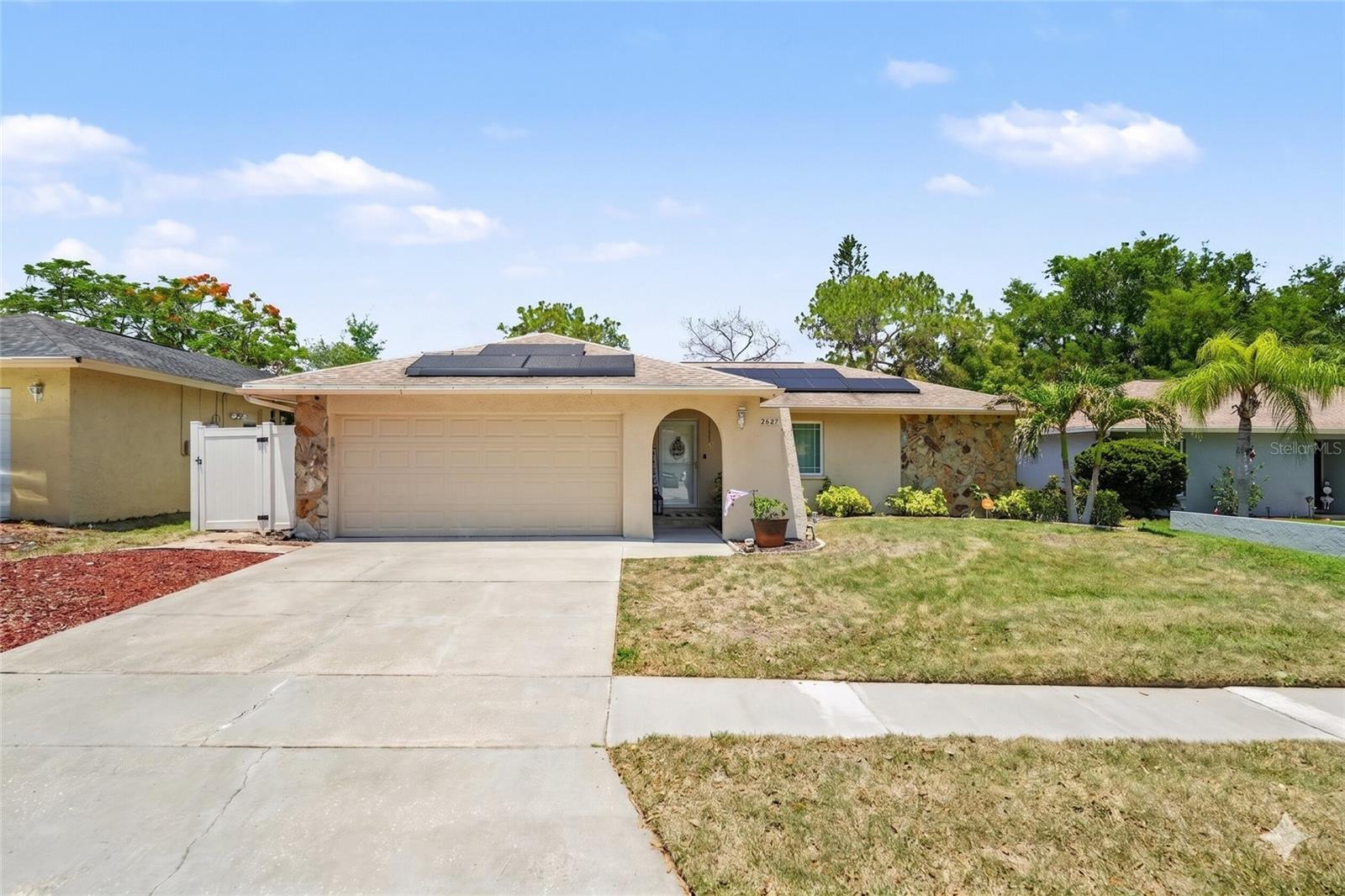2627 SURREY DRIVE