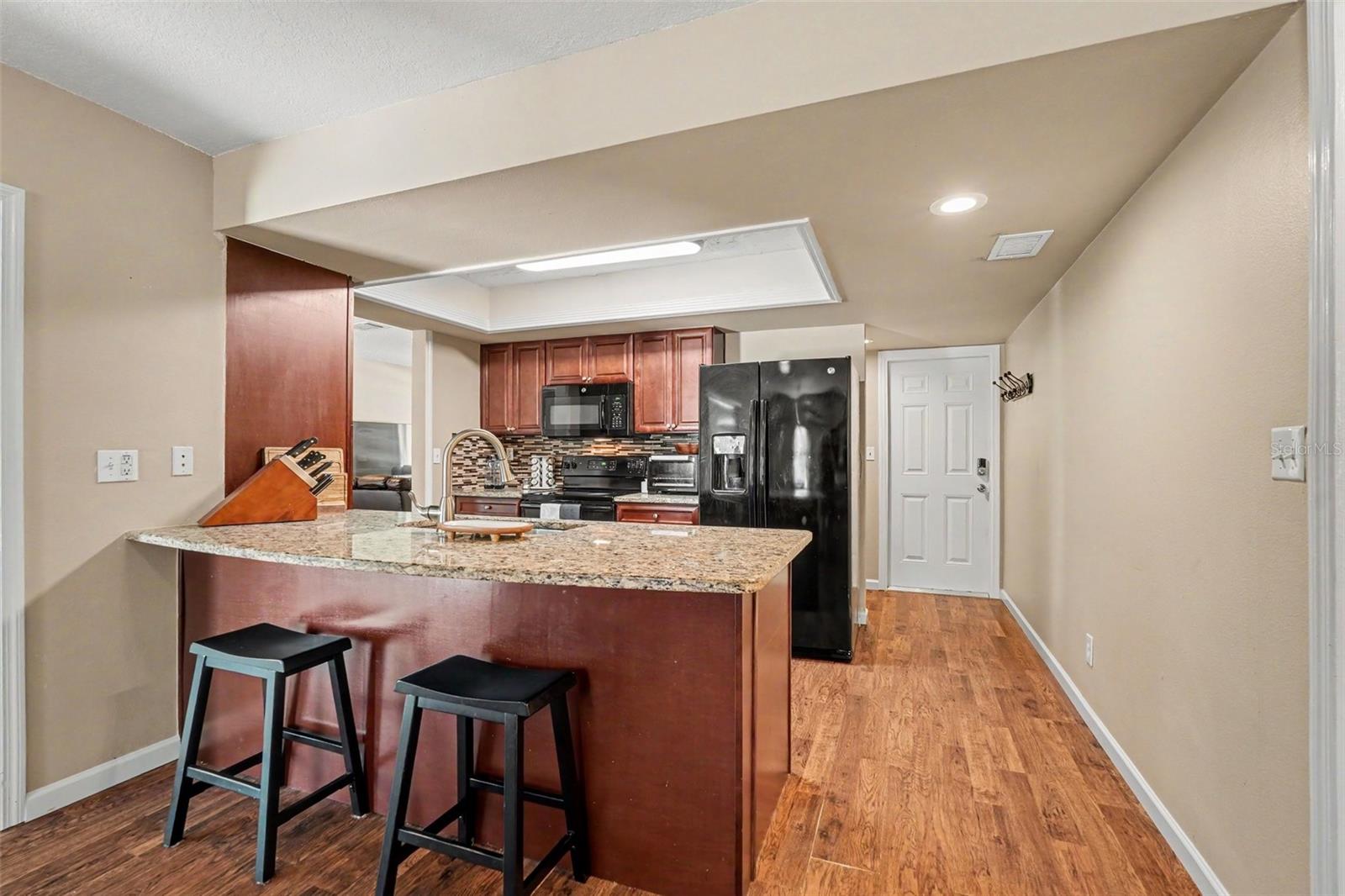 COUNTRY GROVE SUB - Residential